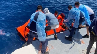 İzmir açıklarında 41 düzensiz göçmen yakalandı