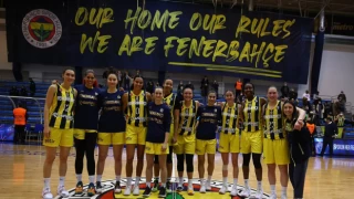 Kadınlar Basketbol Süper Ligi'nde ilk finalist Fenerbahçe Safiport oldu
