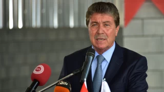 KKTC'de, Ünal Üstel yeni kabineyi Cumhurbaşkanı Ersin Tatar'a sundu