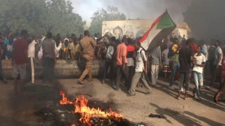 Sudan'da 7 aydır süren OHAL kaldırıldı