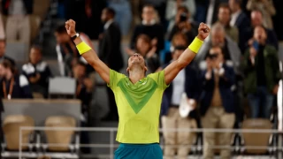 256 dakika süren dev maçta Djokovic'i deviren Nadal, yarı finalde!