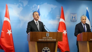 Çavuşoğlu, İsrail Dışişleri Bakanı Lapid'le telefonda görüşme gerçekleştirdi