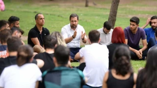 CHP'li Yücel: AKP'nin okumaktan soğuttuğu gençlerin yanındayız