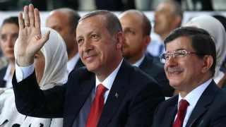 Davutoğlu'ndan Erdoğan'a ekrana çıkma daveti