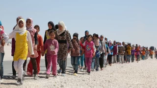 Haftada 800 sığınmacı Türkiye'den Suriye'ye dönüyor