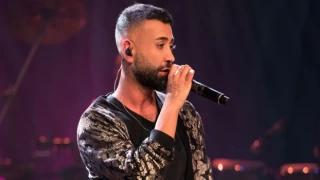 Ünlü şarkıcı Tan Taşçı'nın mülteci paylaşımı olay oldu!