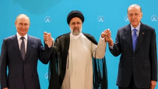 Erdoğan’ın Putin ve Reisi ile Tahran’da verdiği poza Almanya’dan tepki