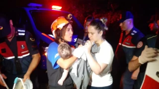 Edirne'de şiddetli yağış nedeniyle mahsur kalan bebeği AFAD kurtardı