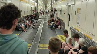 İngiltere'de yolcular Manş Tüneli'nde mahsur kaldı