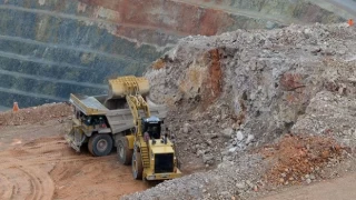 Gana'da 8 Çinli kaçak madenci yakalandı