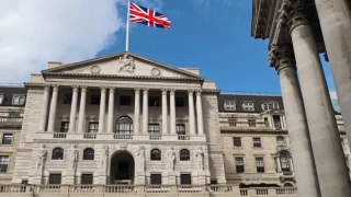 İngiltere Merkez Bankası faiz artırmaya devam etti