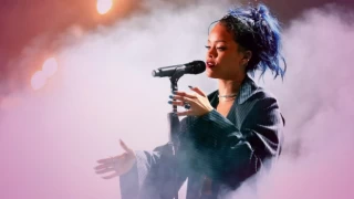 Super Bowl'da bu sene Rihanna rüzgarı esecek