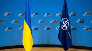 Ukrayna hızlandırılmış prosedürle NATO üyeliğine başvuruyor