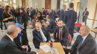 Erdoğan, Aliyev ve Paşinyan'dan Prag'da 3'lü görüşme