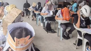Filipinler'de öğrencilerin şapkaları sosyal medyada gündem oldu