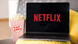 Netflix, 12 ülkede reklamlı üyelik paketini başlatıyor