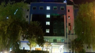 Ataşehir’de tepkilere neden olan özel hastane yeniden faaliyete geçti