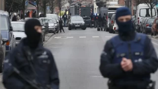 Belçika'da polise bıçaklı saldırı: 2 ölü, 1 yaralı