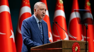 Cumhurbaşkanı Erdoğan'dan sözleşmeliye kadro müjdesi