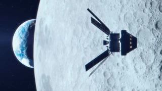 Orion uzay aracı, Ay ve Dünya'nın tek karede yer aldığı bir görüntü paylaştı