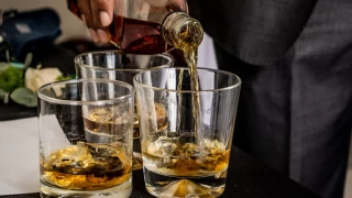 2023 Güncel Viski Fiyatları | Jack Daniels, JB, Chivas Regal, Balantines, Jameson viski ne kadar?