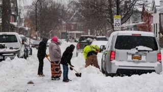 ABD'de kar fırtınasında 65 kişi öldü: Yağmacılar sokaklara döküldü, 9 gözaltı