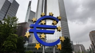 Avrupa Merkez Bankası, faizi 50 baz puan artırdı
