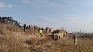 Iğdır'da askeri araç devrildi; 12 asker yaralandı