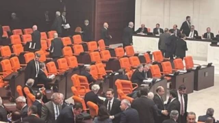 İYİ Partili vekiller, Mecliste Genel Kurul'u terk etti