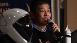 Japon milyarder Maezawa, 2023'teki Ay seyahatinin yolcularını duyurdu