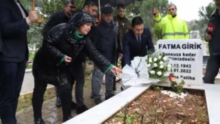 Fatma Girik mezarı başında özlemle anıldı