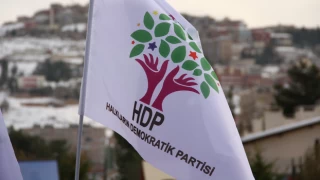 HDP'nin hazine yardımı hesabına geçici bloke konuldu