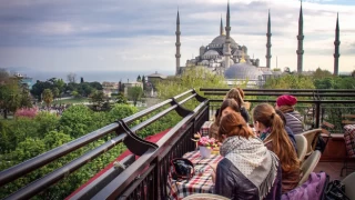 2023 senesinin ilk ayında Türkiye'ye 2 milyon 5 bin 967 turist geldi