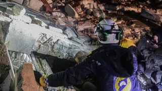 Depremde enkaz altındakileri arayıp dalga geçen 2 kişi İstanbul'da yakalandı