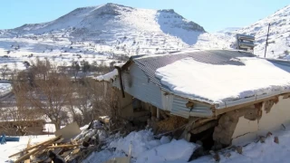 Depremden etkilenen Malatya'da bir köyde 130 evin 120'si yıkıldı
