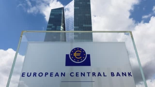 Görüşler Avrupa Merkez Bankası’nın sıkı para politikasına devam edeceği yönünde