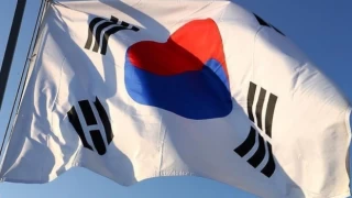 Güney Kore'de milletvekilleri, maaşlarının yüzde 3'ünü depremzedelere bağışlıyor