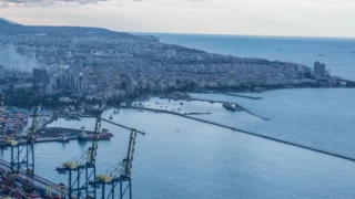Hatay İskenderun'da depremin ardından 'deniz seviyesi' yükseldi