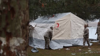 Kızılayın sevk ettiği 10 bin kişilik çadırlar kurulmaya başlandı