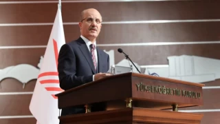 YÖK Başkanı Özvar: Nisan ayında hibrit eğitim seçeneği yeniden değerlendirilecek