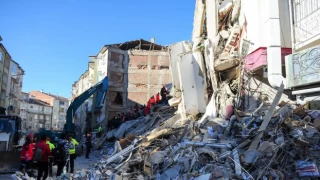 AFAD'ın aktardığına göre 6 Şubat tarihinden bugüne dek 22 bin 500 deprem gerçekleşti