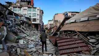 Depremde hayatını kaybedenlerin sayısı 47 bin 932'ye yükseldi