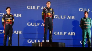 Formula 1'de sezonun ilk yarışını Verstappen kazandı