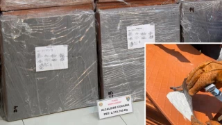 Peru polisi, Türkiye'ye gönderilmek üzere hazırlanan 2,3 ton kokaini yakaladı