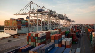 Şubat'ta dış ticaret açığı yüzde 51,4 arttı