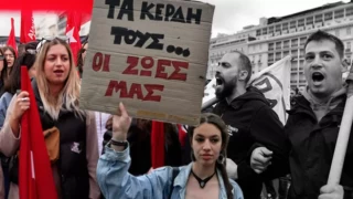 Yunanistan'da tren kazasına tepkiler büyüyor: Komşuda on binler sokakta