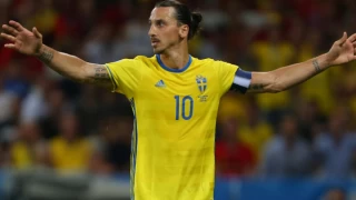 Zlatan İbrahimovic, 41 yaşında İsveç Milli Takımı'na çağrıldı