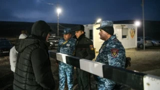 Azerbaycan ve Ermenistan arasında "kontrol noktası" krizi