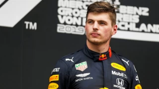 Formula 1 Avustralya GP'sini Max Verstappen kazandı