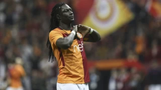 Galatasaraylı futbolcu Gomis'ten şampiyonluk paylaşımı